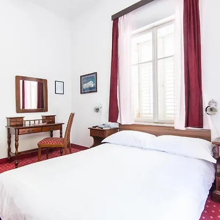 Sumratin Otel
