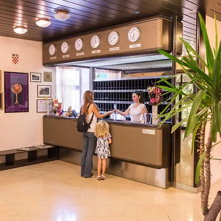 Otel Sumratin